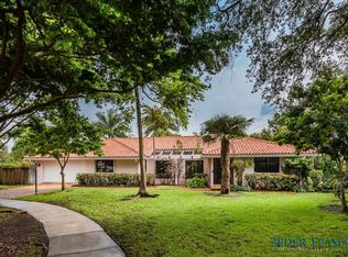 8765 SW 61st Ave, Pinecrest, FL 33156