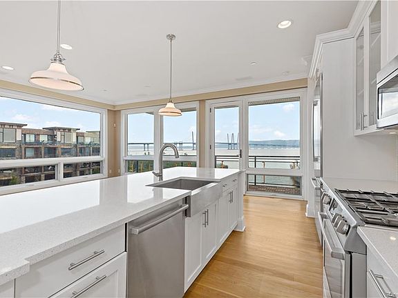 3rd image of 11 River St APT 206