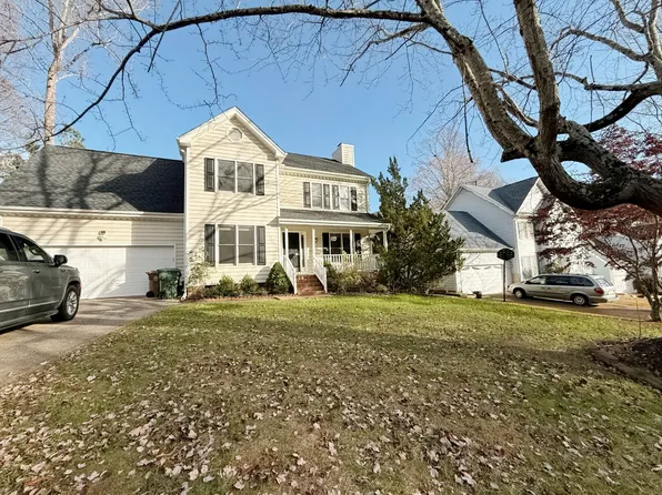 109 Brass Ring Ct, Cary, NC 27513