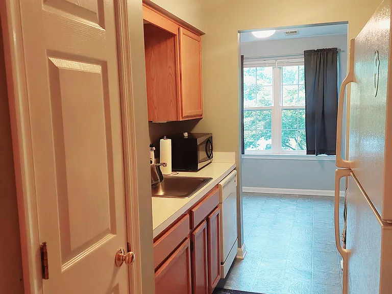 3800 Sunnyfield Ct #2A — Photo 11