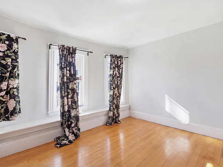 19 Irma Ave #3 — Photo 12