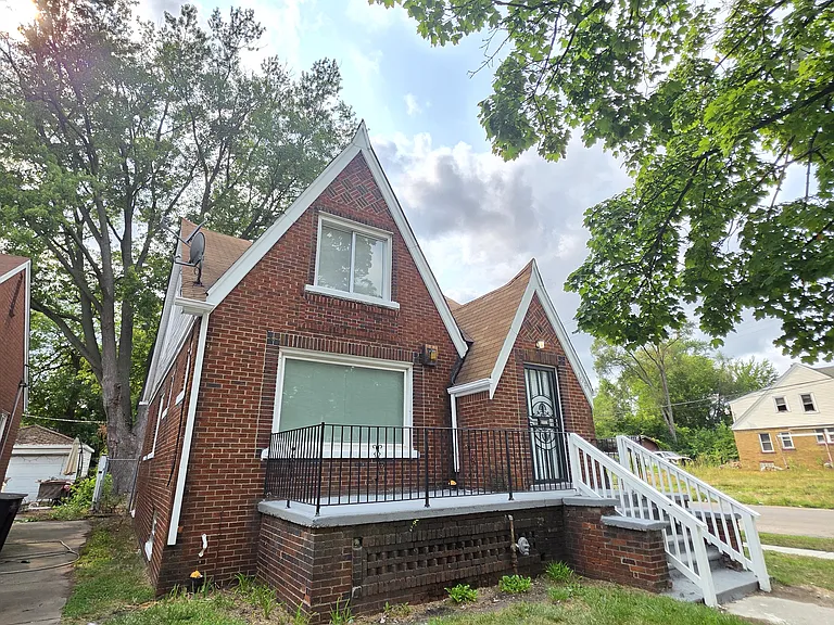 14975 Cheyenne St — Photo 3