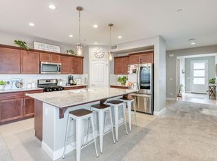 3945 Valor Ave, Clovis, CA 93619