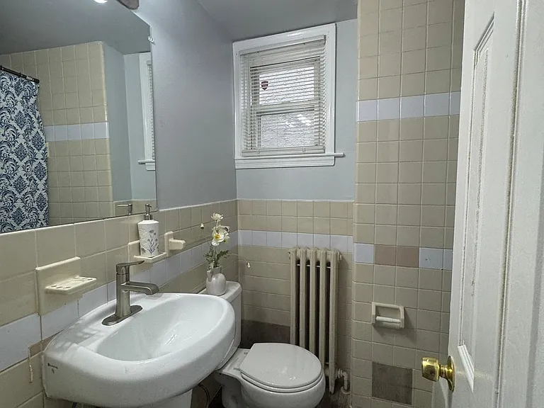 229 Clifton Ave #1 — Photo 5
