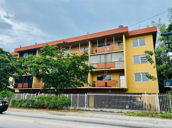 13480 NE 6th Ave APT 214, North Miami, FL 33161