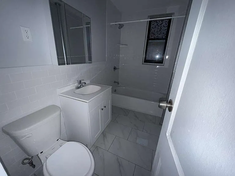803 Avenue A #26E — Photo 6