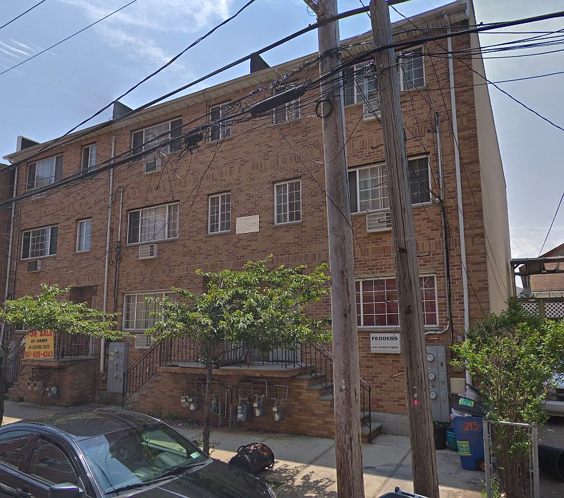 1st image of 215 Beach 96 St #96