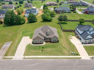 105 Waterbury Dr, Harvest, AL 35749