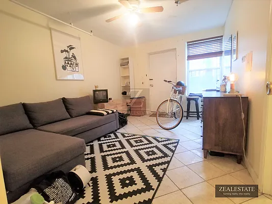 Rented by ZealEstate Group Inc | media 26