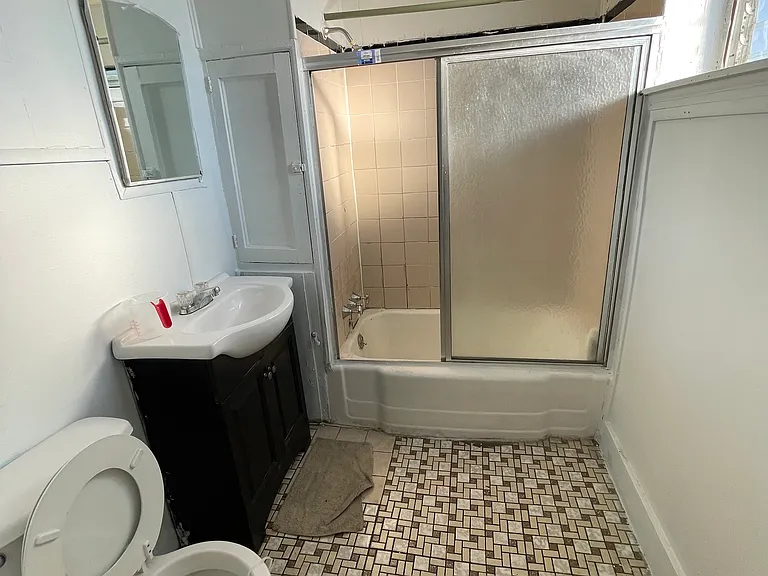 2039 E Moyamensing Ave #3 — Photo 5
