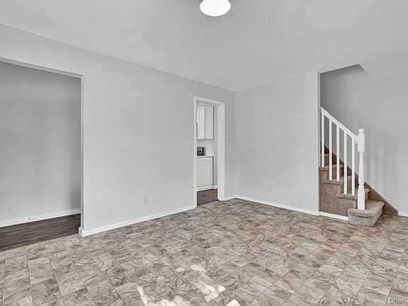 4th image of 863 Prospect Avenue