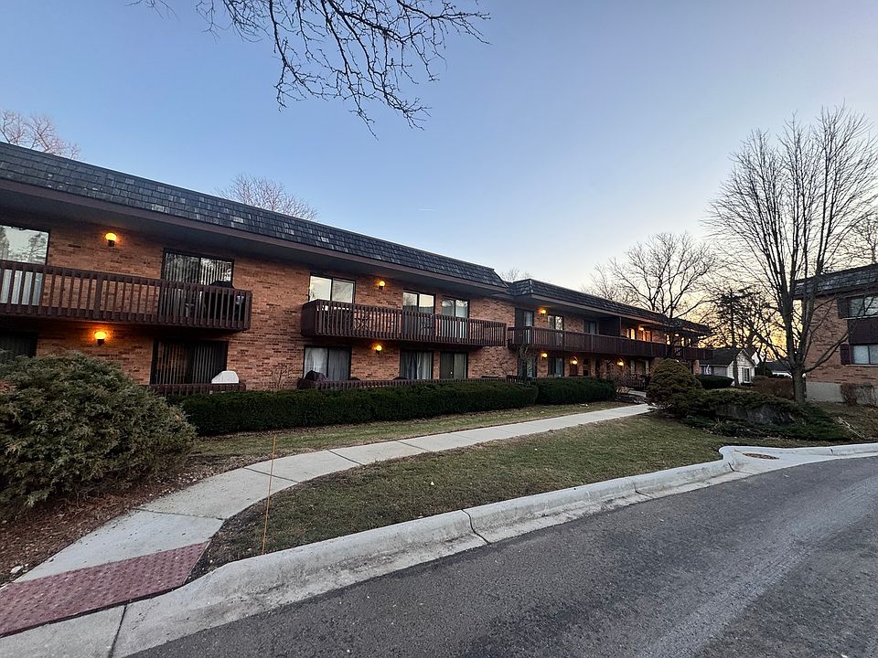 1st image of 8200 Woodglen Ln APT 107