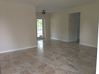 3rd image of 5264 SW 94th Ave