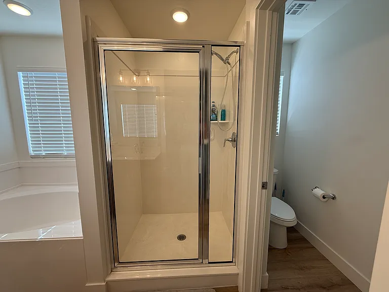 539 S Stewart Creek Cv #A — Photo 23