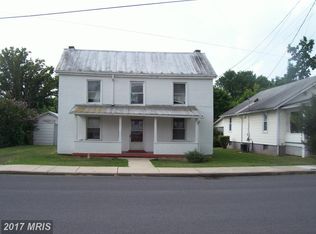 229 Washington St, Moorefield, WV 26836
