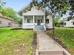 414 E Maple St, Scott City, MO 63780