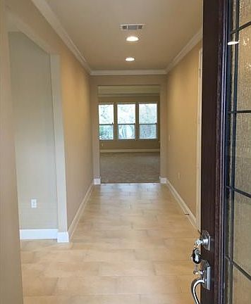 Sun City Texas- 512 Davis Mountain-Entry