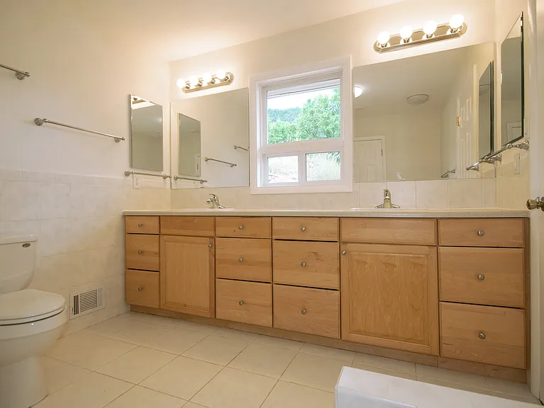 4710 Limestone Rd — Photo 20