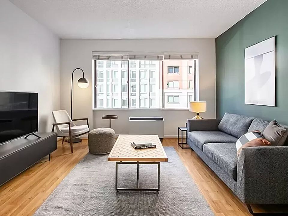 1st image of 181 7th Ave #10