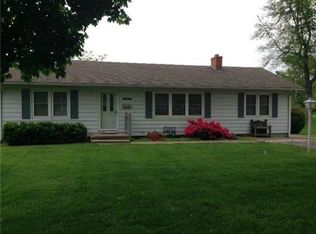 13601 Cypress Ave, Grandview, MO 64030