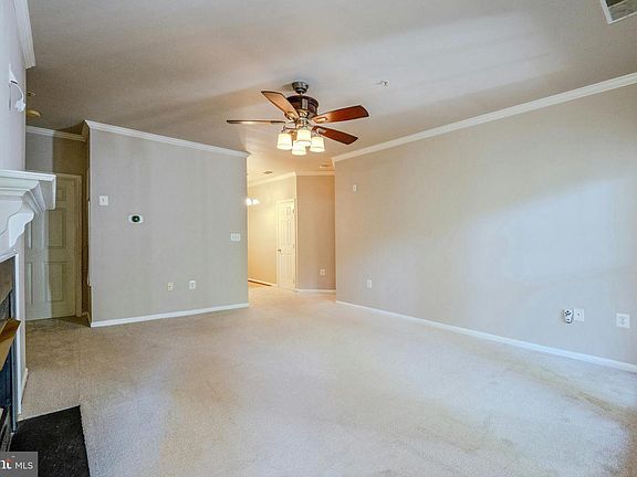 5th image of 1520 N Point Dr APT 3-0202