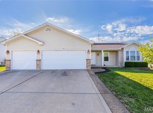 2701 Providence Ridge Dr, Wentzville, MO