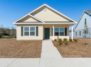 21 Bluebeech St, Freeport, FL 32439