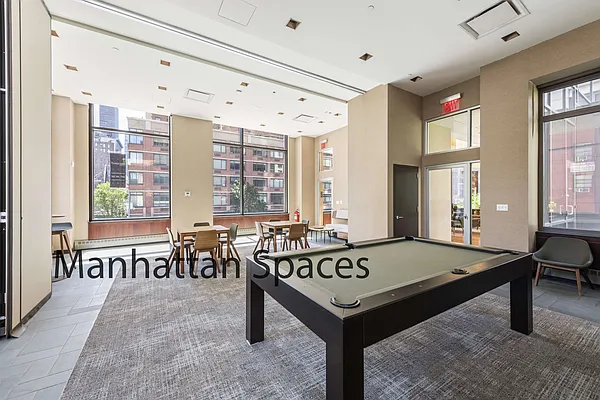 Rented by Manhattan Spaces | media 13