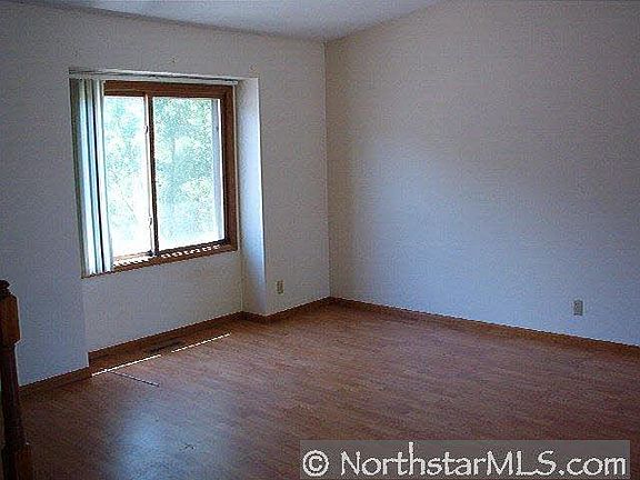 4th image of 7423 W River Road Court