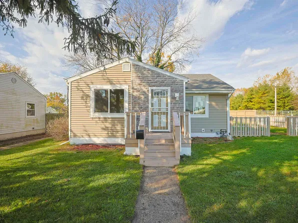 255 N Edison Ave, South Bend, IN 46619