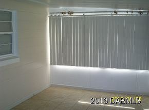 5th image of 326 Moss Ave