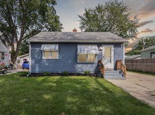 1863 Royce Ave, Beloit, WI 53511