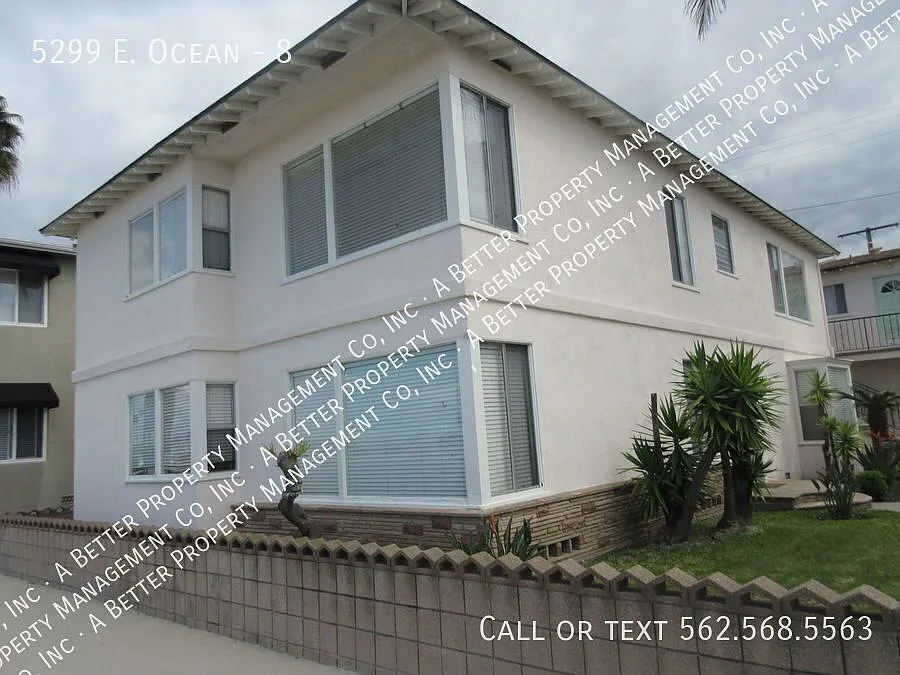 Building Photo - 5299 E Ocean Blvd #8