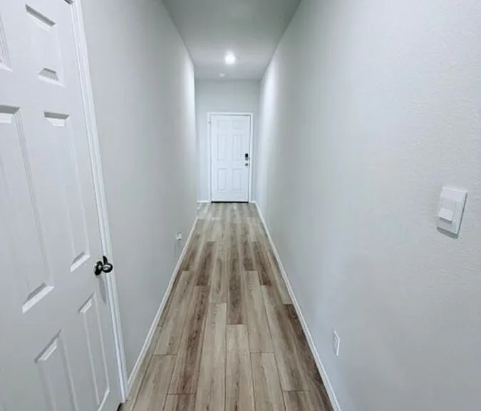 129 Hugh Dr — Photo 6