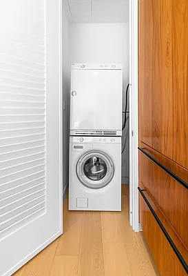 Rented by Keller Williams NYC | media 23