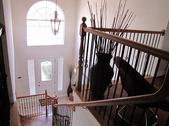 3rd image of 5201 Pineglen Ct