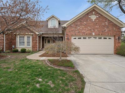 12303 Courtyard Lake Dr, Saint Louis, MO, 63127
