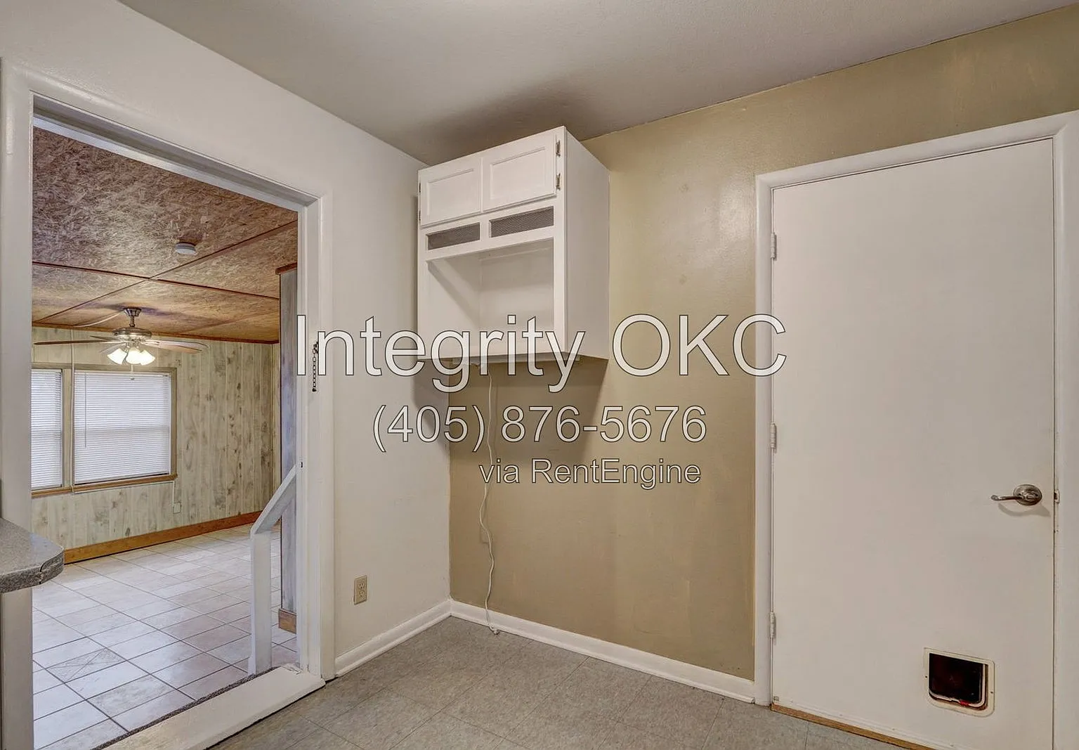 2 bed, 2.0 bath, 1380 sqft, $1,300 — Photo 2