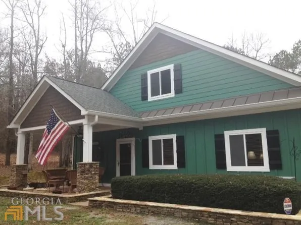 245 Beaver Chase Ln, Gay, GA 30218