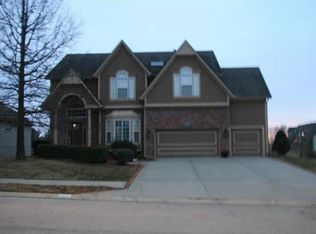 8901 NE 89th St, Kansas City, MO 64157