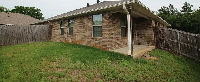2532 Westminster Dr — Photo 20