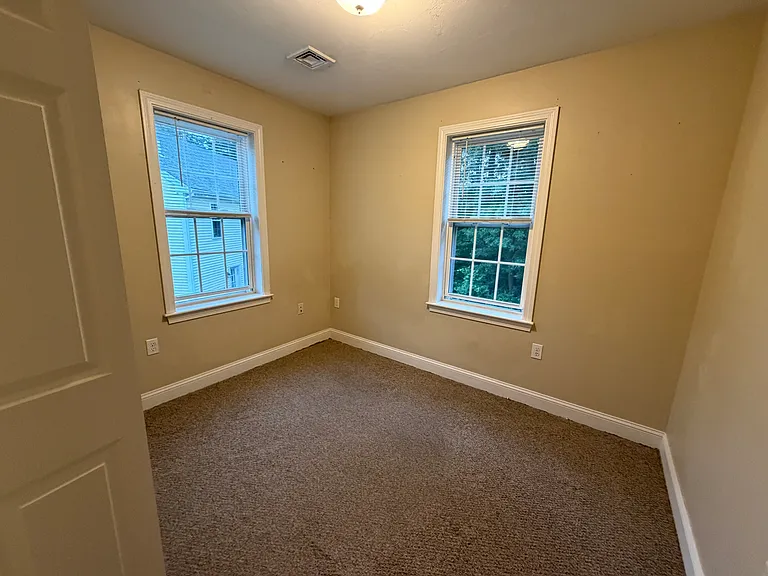 857 Temple St #B1 — Photo 13