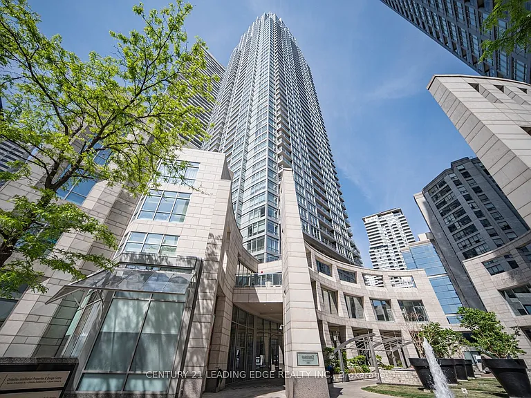 2191 Yonge St #5104 — Photo 2