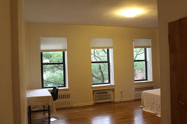 Rented by Owner | media 9
