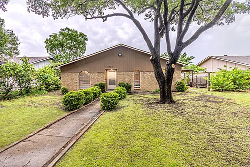 3728 Yosemite Dr Photo 1