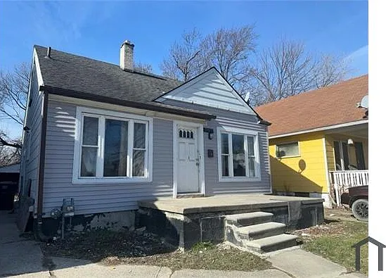 10015 Winthrop St — Photo 1