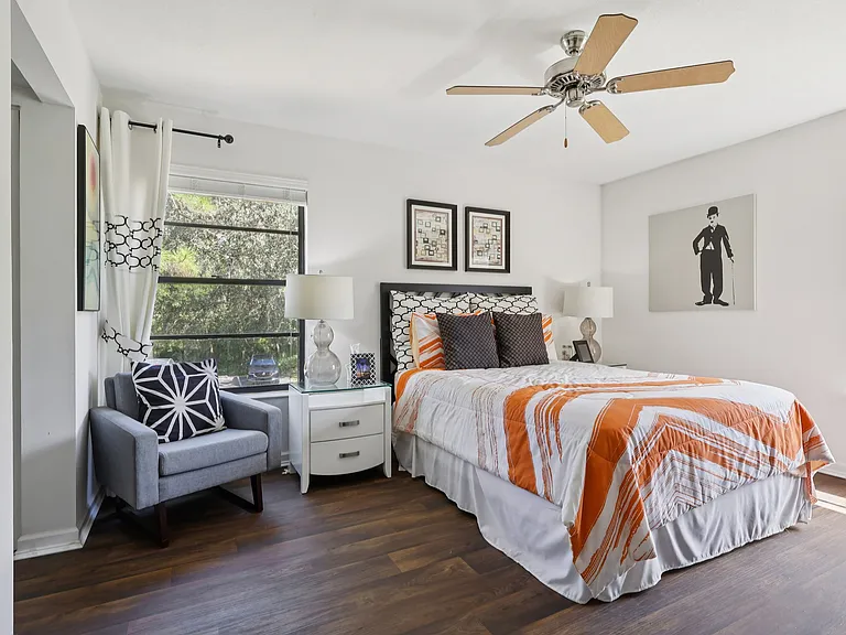 Whisper Lake Apartments — Photo 7