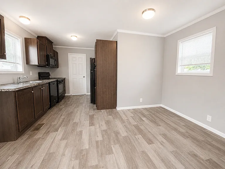71400 Van Dyke Rd #10 — Photo 6