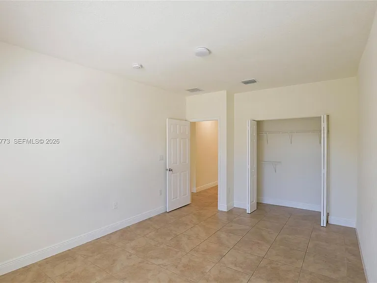 17120 SW 92nd Ct — Photo 16