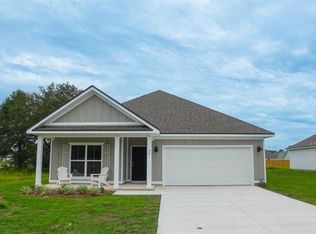 28 Piedmont Rd, Crawfordville, FL 32327
